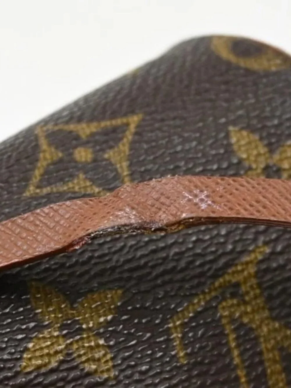 Best05 LOUIS VUITTON MONOGRAM PAPILLON ATTACHED POUCH BAG YQ08934